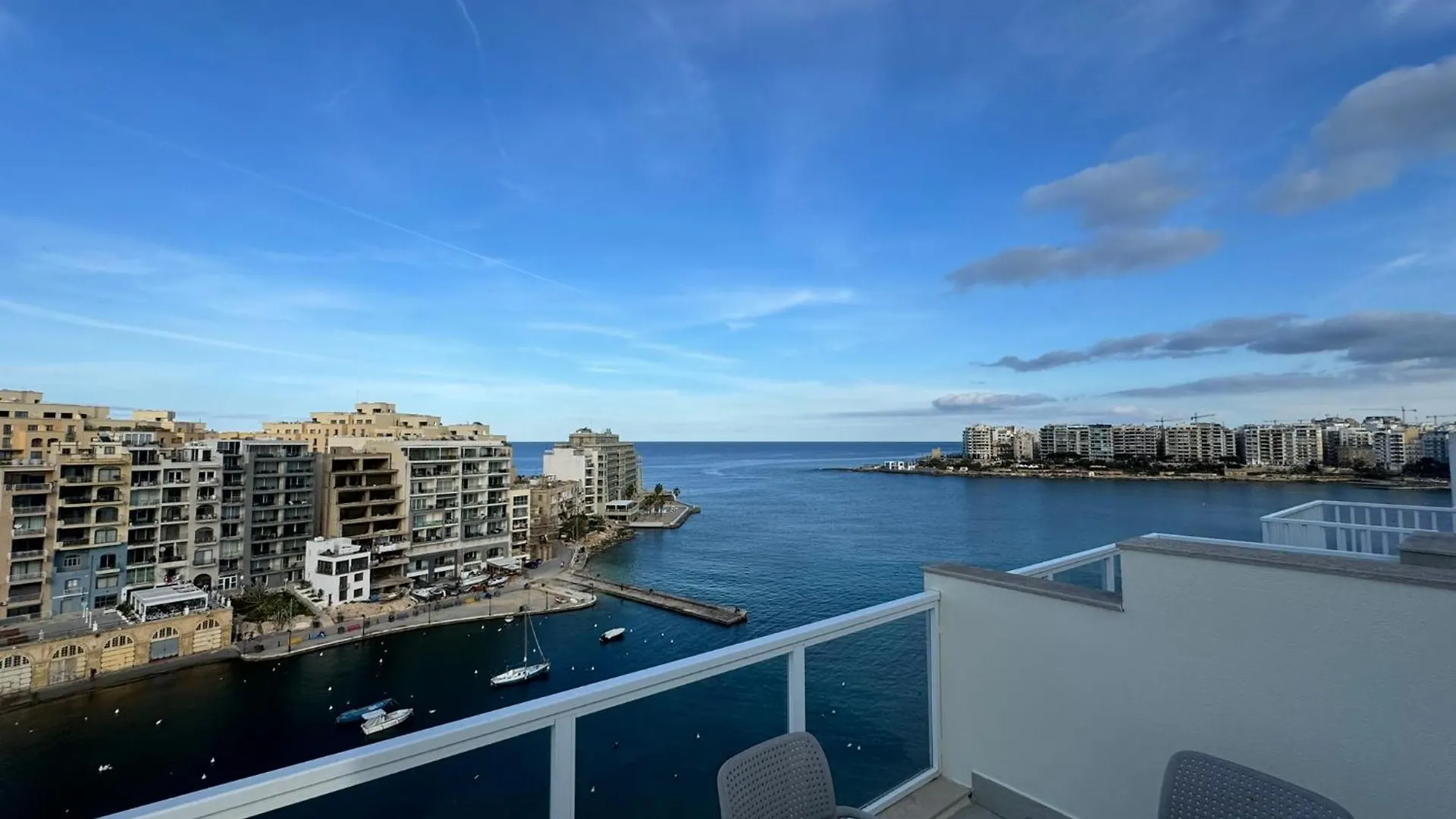 Giuliani Seafront Penthouse 15 Apartment Saint Julian's