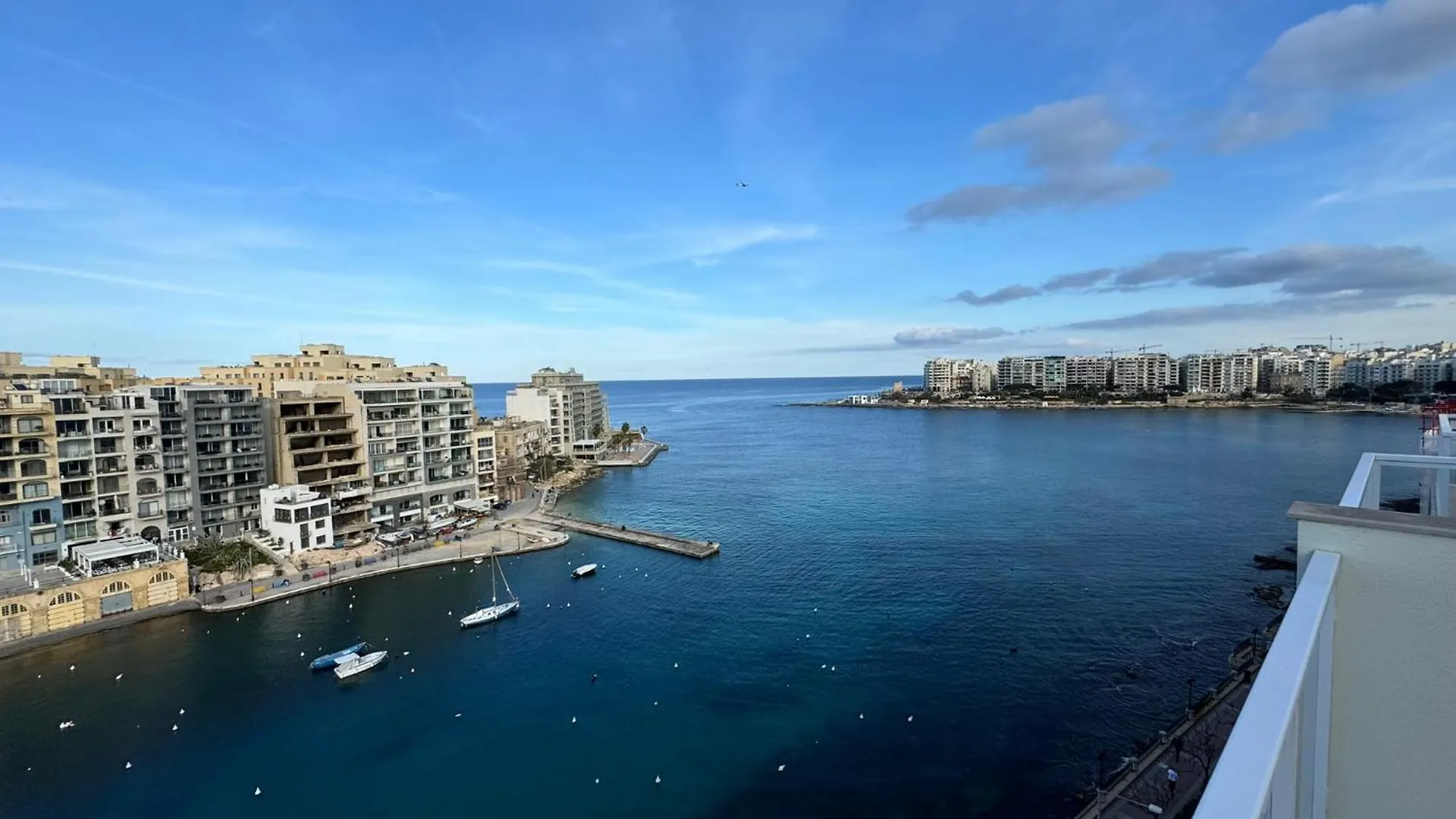 Giuliani Seafront Penthouse 15 Apartment Saint Julian's